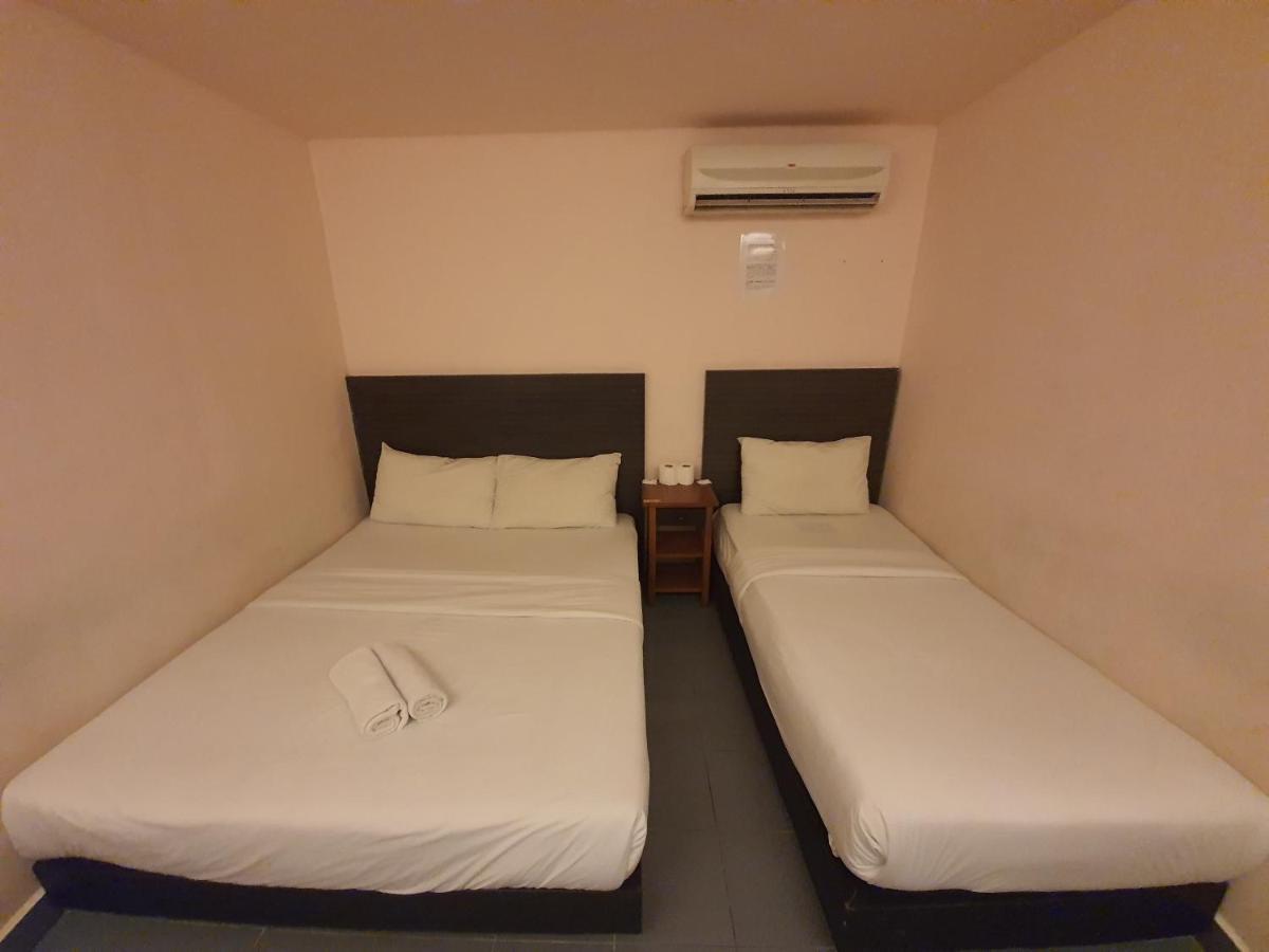 Oyo89698经济旅馆酒店 吉隆坡 外观 照片